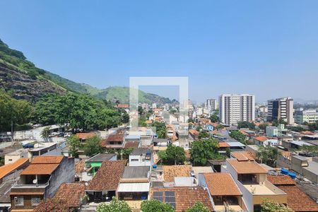 Apartamento à venda com 70m², 2 quartos e 1 vagaÁrea de Serviço