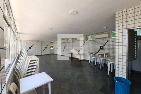Apartamento à venda com 70m², 2 quartos e 1 vagaÁrea comum - Salão de festas