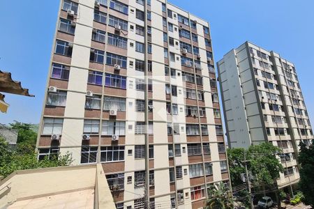 Apartamento à venda com 70m², 2 quartos e 1 vagaFachada do bloco