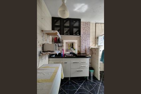 Apartamento para alugar com 70m², 2 quartos e 2 vagasCozinha - Armários