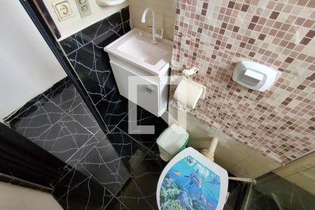 Apartamento para alugar com 70m², 2 quartos e 2 vagasBanheiro 1