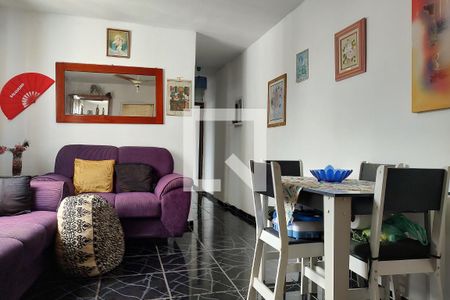 Apartamento para alugar com 70m², 2 quartos e 2 vagasSala