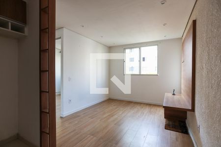 Sala  de apartamento para alugar com 2 quartos, 40m² em Jardim Petrópolis, Cotia
