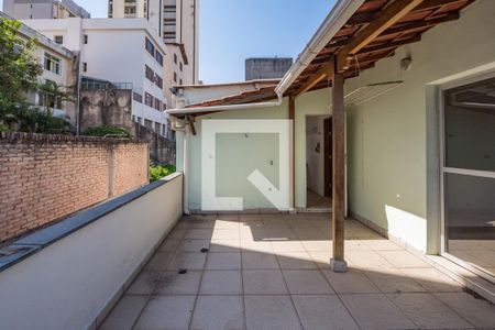Apartamento à venda com 150m², 3 quartos e 2 vagasVaranda