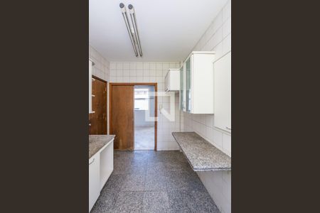 Apartamento à venda com 150m², 3 quartos e 2 vagasCozinha