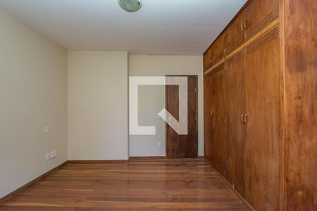 Apartamento à venda com 150m², 3 quartos e 2 vagasSuíte