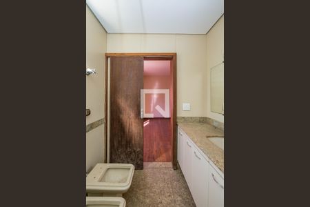 Apartamento à venda com 150m², 3 quartos e 2 vagasBanheiro da Suíte