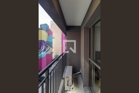 Studio para alugar com 21m², 1 quarto e sem vaga Studio para alugar com 21m², 1 quarto e sem vagaVaranda