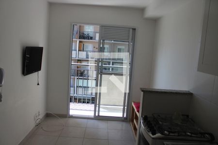 Vista geral da sala de apartamento para alugar com 1 quarto, 28m² em Água Branca, São Paulo