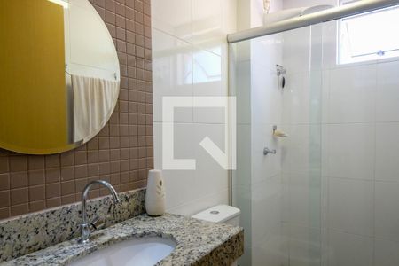 Banheiro 1 de apartamento à venda com 2 quartos, 60m² em Santa Cruz, Belo Horizonte