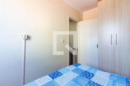 Quarto 1 de apartamento à venda com 2 quartos, 53m² em Jardim Roberto, Osasco