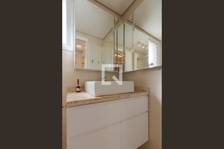 Apartamento à venda com 80m², 3 quartos e 1 vagaBanheiro da Suíte