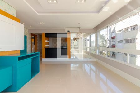 Sala de apartamento à venda com 3 quartos, 80m² em Petrópolis, Porto Alegre