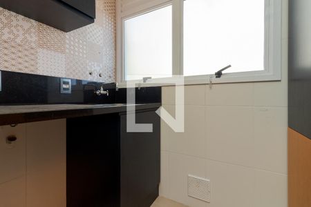 Cozinha e Área de Serviço de apartamento à venda com 3 quartos, 80m² em Petrópolis, Porto Alegre