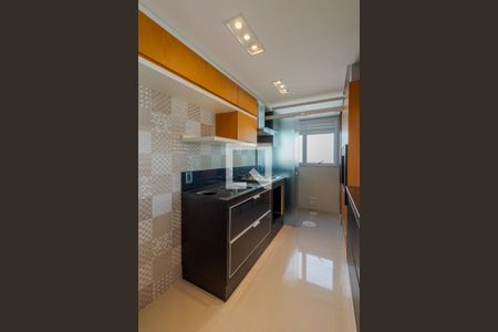 Cozinha e Área de Serviço de apartamento à venda com 3 quartos, 80m² em Petrópolis, Porto Alegre