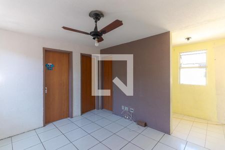 Sala de apartamento à venda com 2 quartos, 45m² em Mário Quintana, Porto Alegre