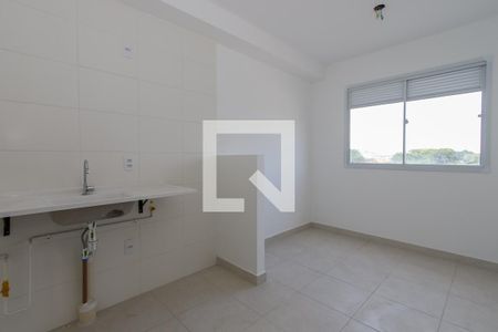 Sala/ Cozinha de apartamento para alugar com 2 quartos, 32m² em Vila Socorro, São Paulo