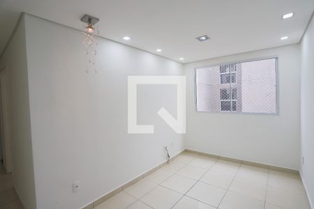 Apartamento à venda com 42m², 2 quartos e sem vaga Apartamento à venda com 42m², 2 quartos e sem vagaSala