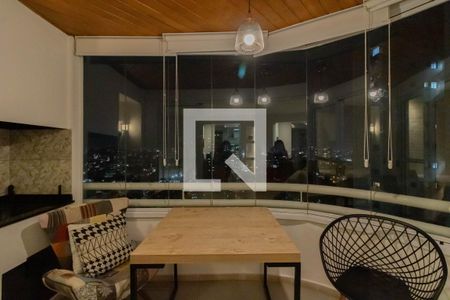 Varanda Gourmet de apartamento à venda com 3 quartos, 94m² em Jardim Zaira, Guarulhos