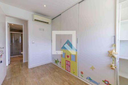 Apartamento à venda com 126m², 3 quartos e 2 vagasQuarto 2