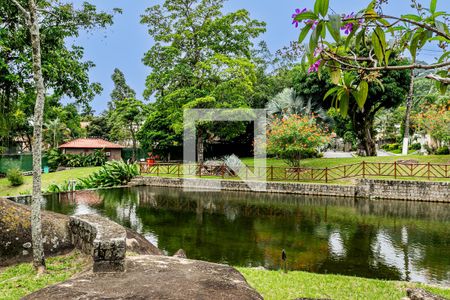 Casa de condomínio à venda com 850m², 4 quartos e 4 vagas Casa de condomínio à venda com 850m², 4 quartos e 4 vagasÁrea comum