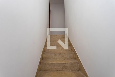 Escada de casa à venda com 2 quartos, 115m² em Centro, Diadema