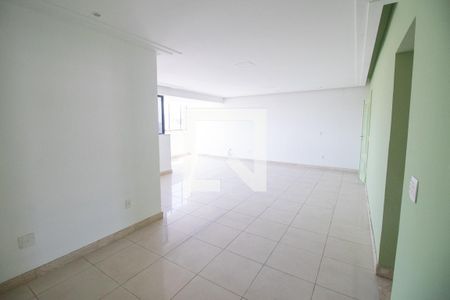 sala de apartamento para alugar com 4 quartos, 150m² em Centro, Betim