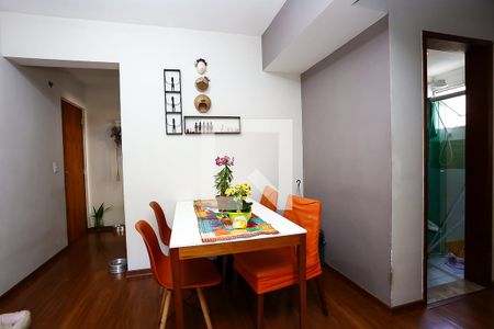 Sala de apartamento para alugar com 2 quartos, 60m² em Jardim Monte Alegre, Taboão da Serra
