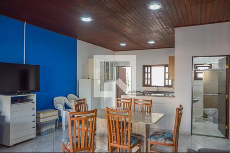 Casa à venda com 248m², 3 quartos e 2 vagas Salão de festas