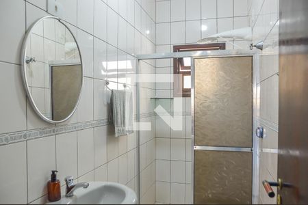 Casa à venda com 248m², 3 quartos e 2 vagasBanheiro de serviço