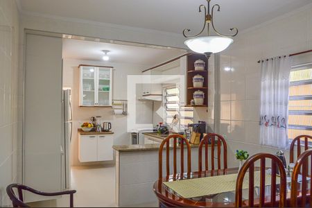 Casa à venda com 248m², 3 quartos e 2 vagasCopa