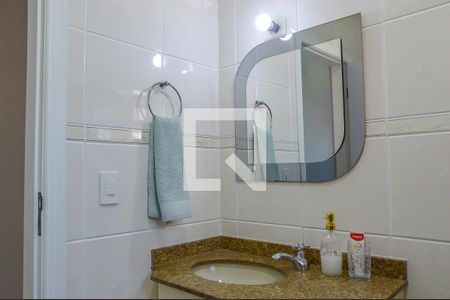 Casa à venda com 248m², 3 quartos e 2 vagasBanheiro