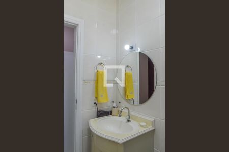 Casa à venda com 248m², 3 quartos e 2 vagasBanheiro da Suíte