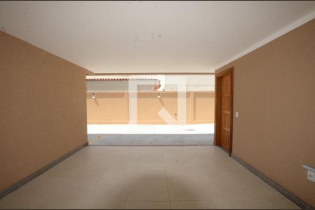 Apartamento para alugar com 97m², 2 quartos e 1 vagaGaragem