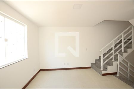 Sala de apartamento para alugar com 2 quartos, 97m² em Brás de Pina, Rio de Janeiro
