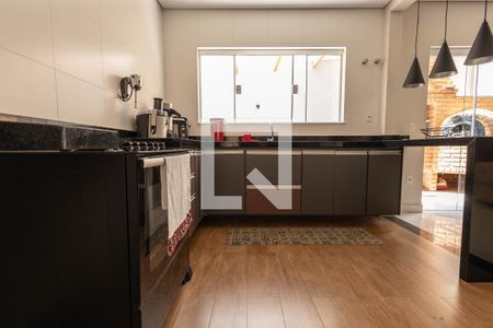 Casa de condomínio para alugar com 168m², 4 quartos e 2 vagas Casa de condomínio para alugar com 168m², 4 quartos e 2 vagasCozinha