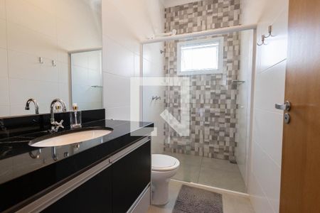 Casa de condomínio para alugar com 168m², 4 quartos e 2 vagas Casa de condomínio para alugar com 168m², 4 quartos e 2 vagasBanheiro