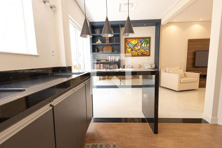 Casa de condomínio para alugar com 168m², 4 quartos e 2 vagas Casa de condomínio para alugar com 168m², 4 quartos e 2 vagasCozinha