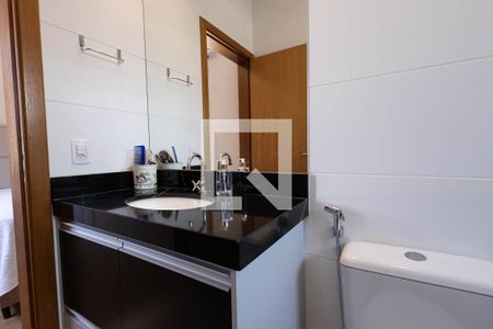 Casa de condomínio para alugar com 168m², 4 quartos e 2 vagas Casa de condomínio para alugar com 168m², 4 quartos e 2 vagasBanheiro