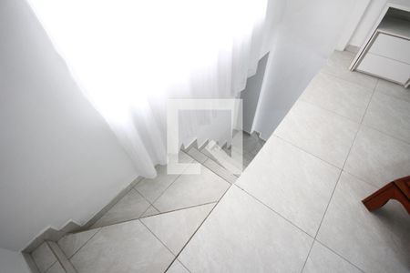 Escada de casa à venda com 1 quarto, 65m² em Vila Dom Pedro I, São Paulo