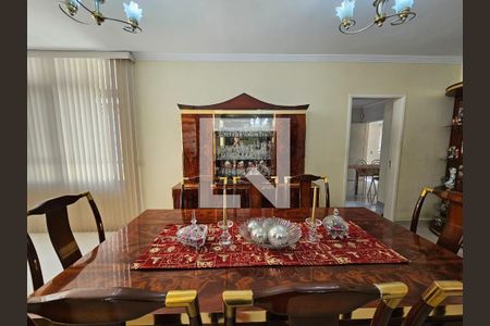 Sala de Jantar de casa à venda com 4 quartos, 300m² em Jardim Leonor, São Paulo