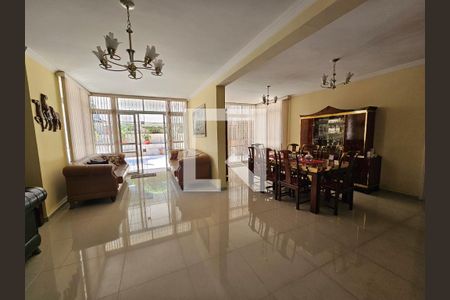 Sala 1 de casa à venda com 4 quartos, 300m² em Jardim Leonor, São Paulo