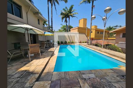 Casa à venda com 300m², 4 quartos e 4 vagasPscina