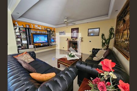 Sala 1 de casa à venda com 4 quartos, 300m² em Jardim Leonor, São Paulo