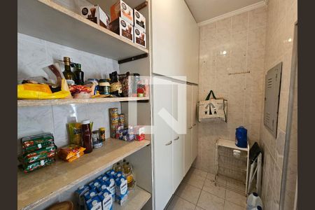 Casa à venda com 300m², 4 quartos e 4 vagasDispensa
