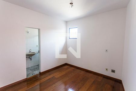 Suíte de apartamento à venda com 3 quartos, 160m² em Palmares, Belo Horizonte