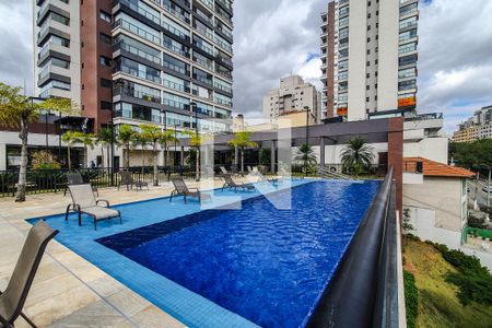 Studio para alugar com 42m², 1 quarto e 1 vaga Studio para alugar com 42m², 1 quarto e 1 vagaPiscina