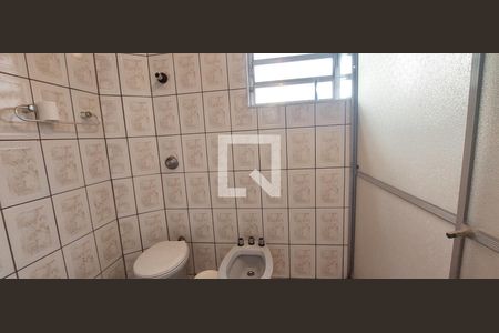 Apartamento à venda com 185m², 3 quartos e 1 vagaBanheiro 2