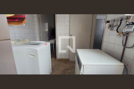 Apartamento à venda com 185m², 3 quartos e 1 vagaÁrea de Serviço