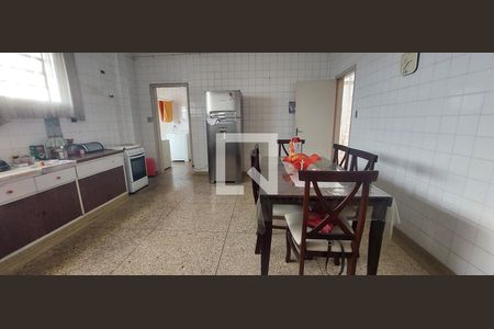 Apartamento à venda com 185m², 3 quartos e 1 vagaCozinha